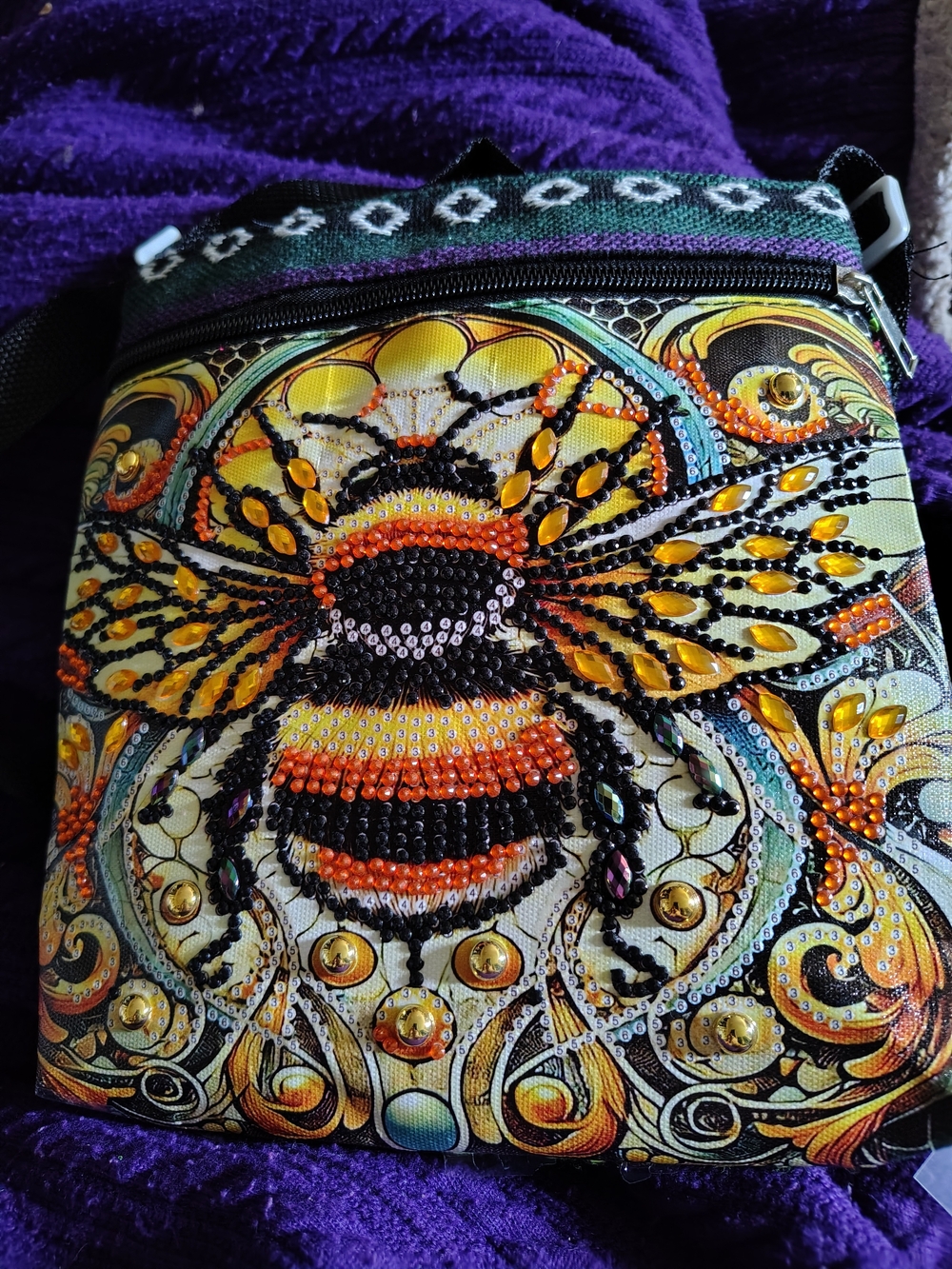🐝👜 NEW Handmade Bedazzled Rhinestone Bumblebee Crossbody Passport Bag 🐝👜